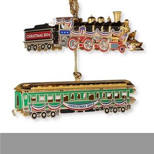 2014 Official White House Christmas Ornament